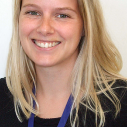 Dr Emily  Stoakes