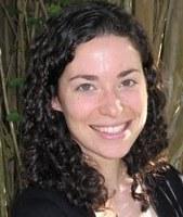 Dr Helen  Curry