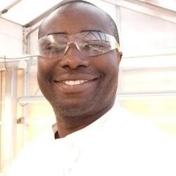  Warren  Arinaitwe